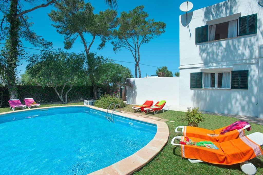 Ferrer In The Centre Of Cala Dor